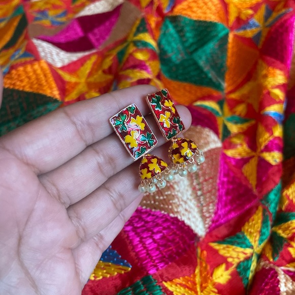 Red Jhumki - Earrings - Picture 6 of 7